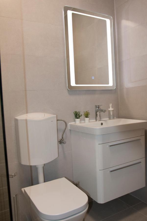 Memories Apartment Мостар Екстериор снимка