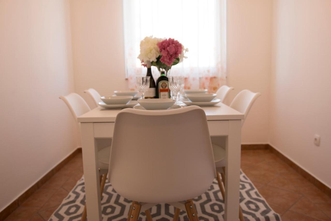 Memories Apartment Мостар Екстериор снимка