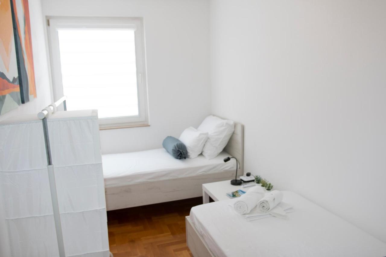 Memories Apartment Мостар Екстериор снимка
