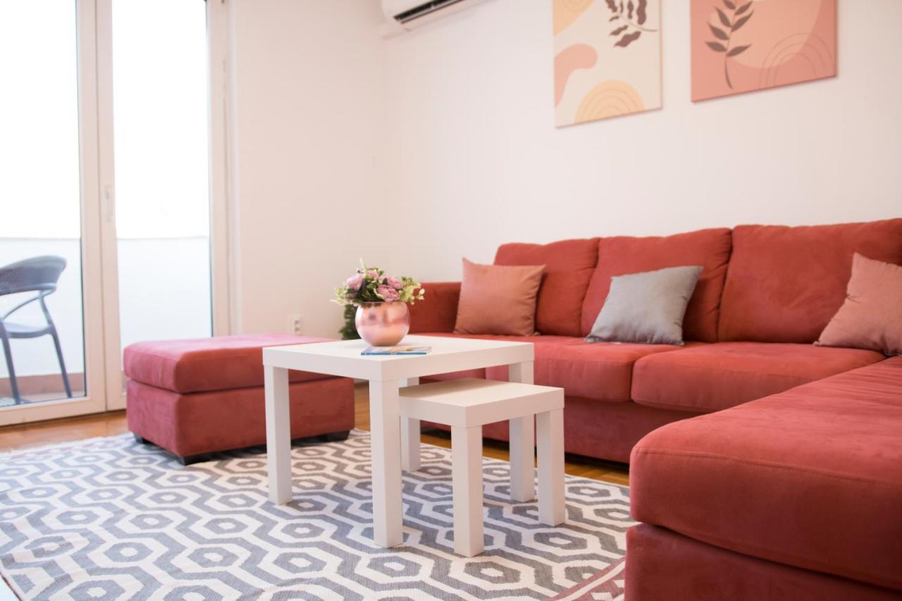 Memories Apartment Мостар Екстериор снимка